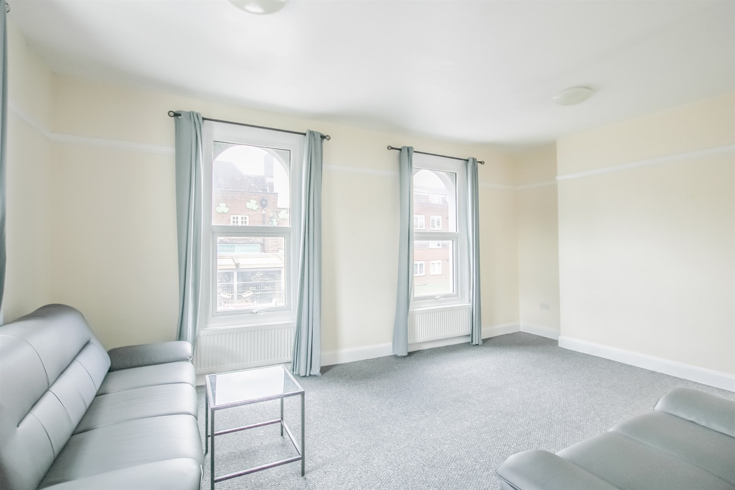 2 bedroom Maisonette To Let
