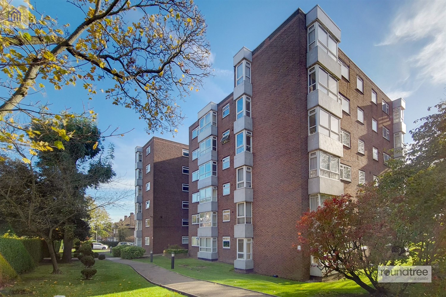 2 bedroom Apartment Under Offer
