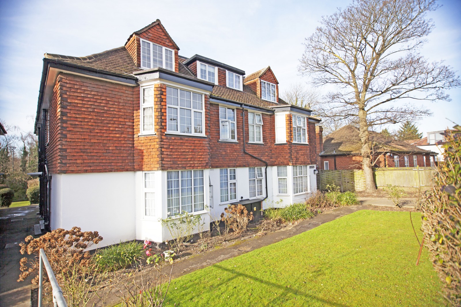 3 bedroom Maisonette Under Offer