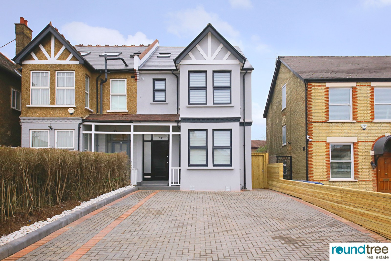 2 bedroom Apartment Under Offer