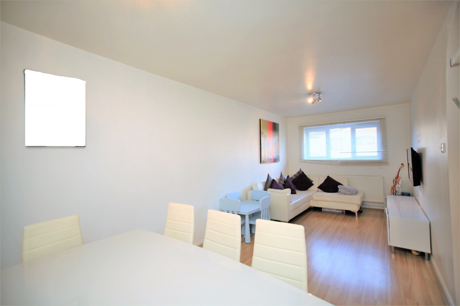 2 bedroom Duplex Under Offer