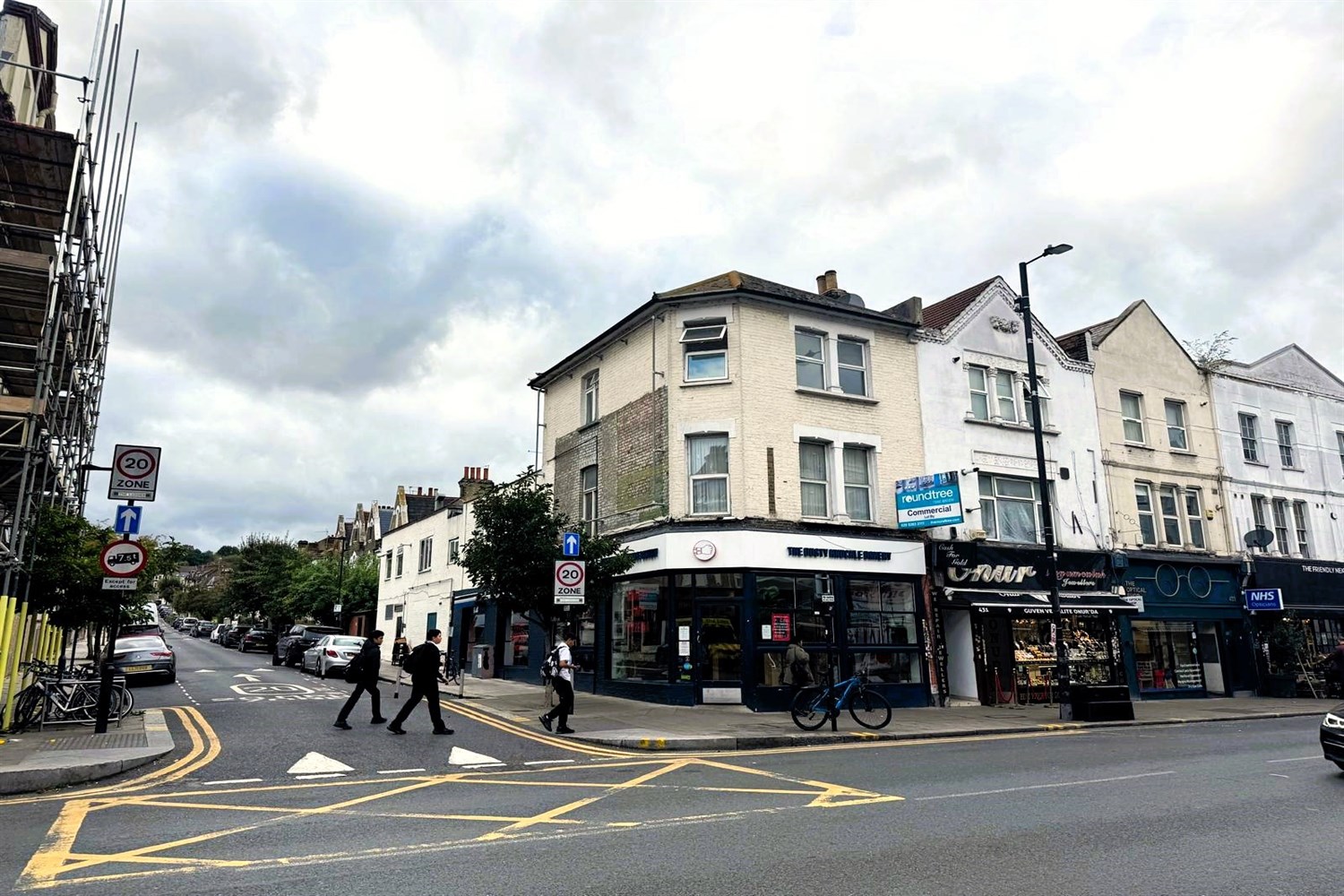 2 bedroom Flat Let