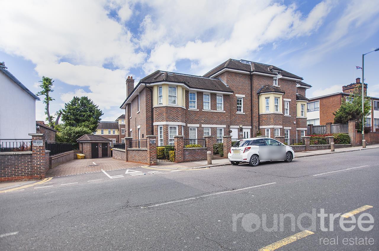 3 bedroom Apartment Under Offer