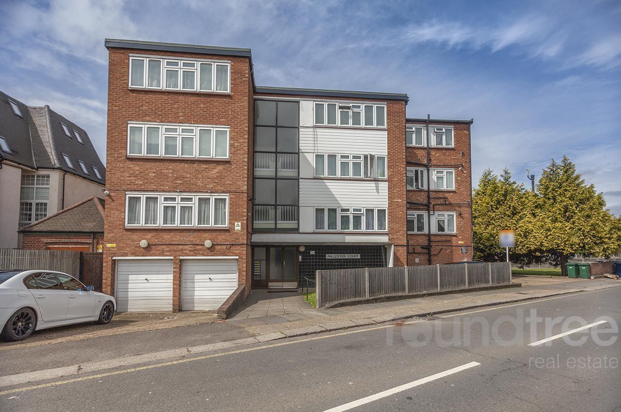 2 bedroom Flat Under Offer