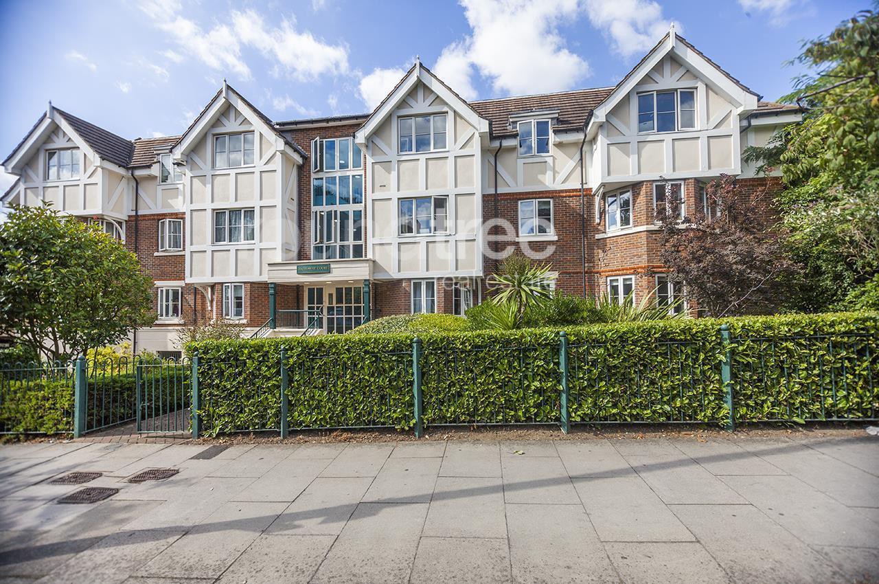 2 bedroom Apartment Under Offer