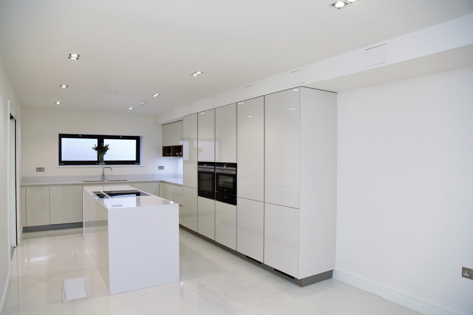 3 bedroom Flat Let