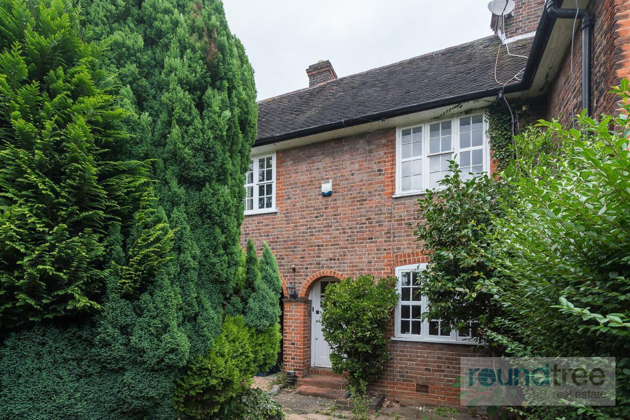 2 bedroom Cottage Under Offer
