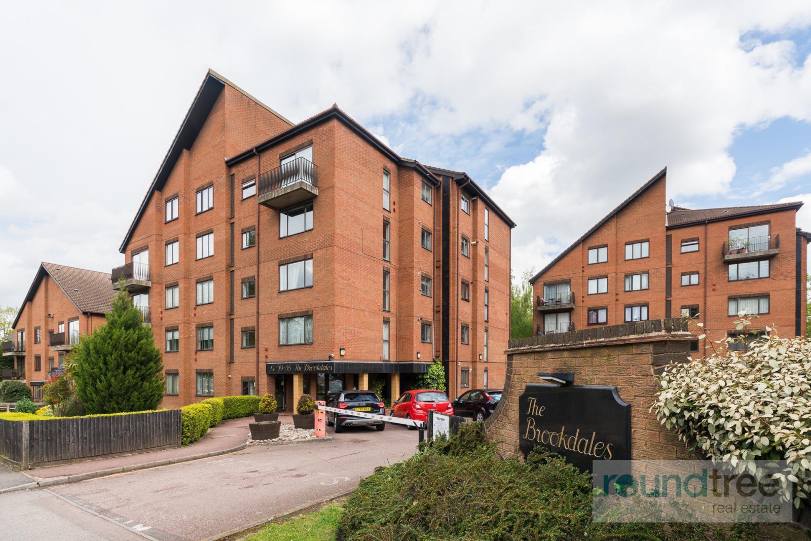 2 bedroom Apartment Under Offer