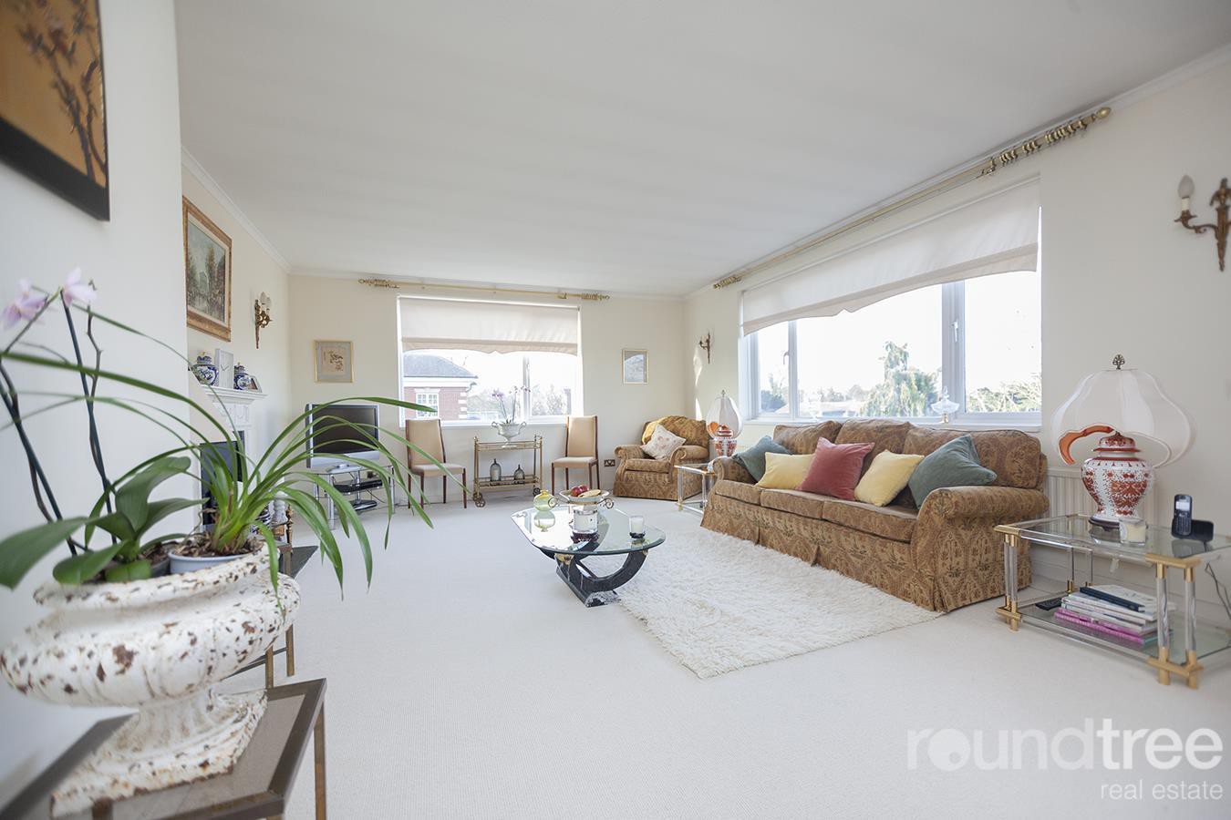 2 bedroom Flat Under Offer