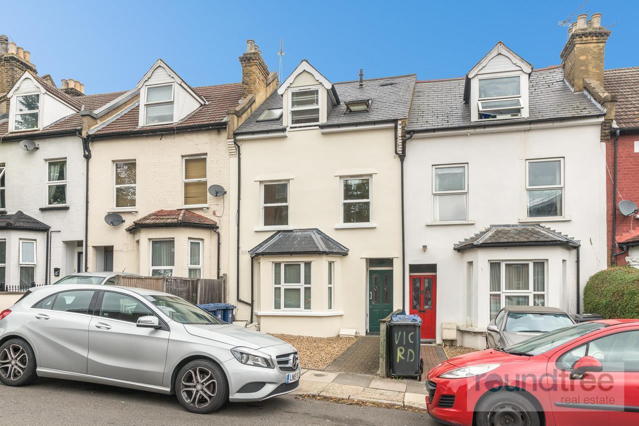 2 bedroom Apartment Under Offer