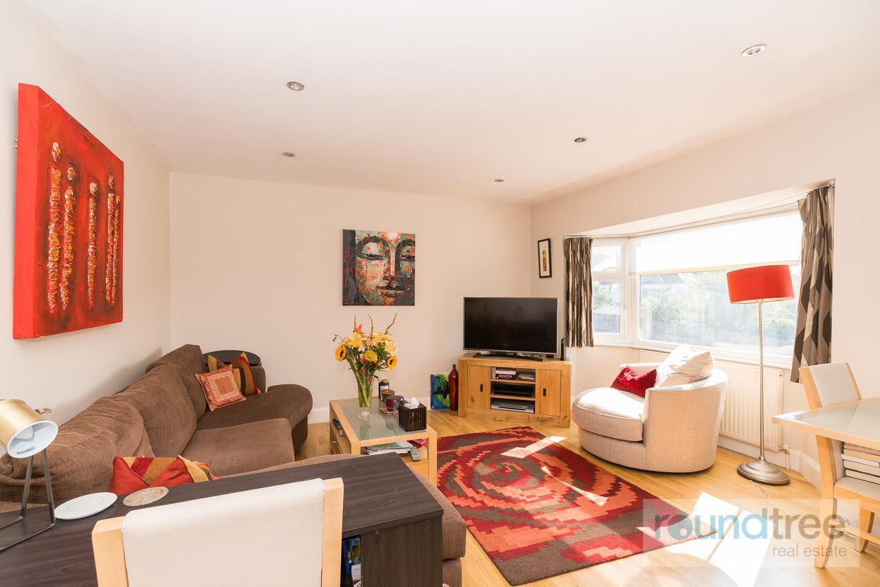 3 bedroom Duplex Under Offer