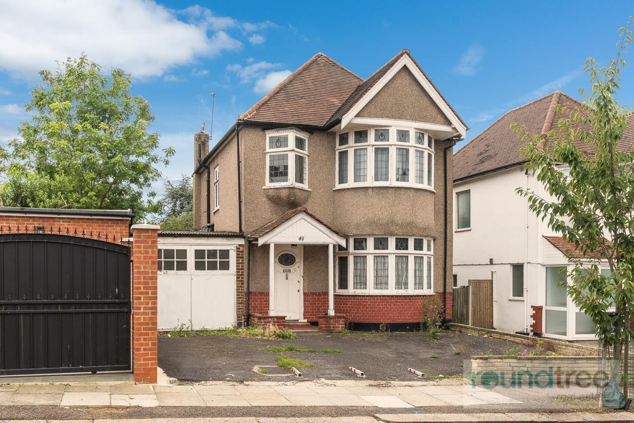 3 bedroom Detached house Under Offer