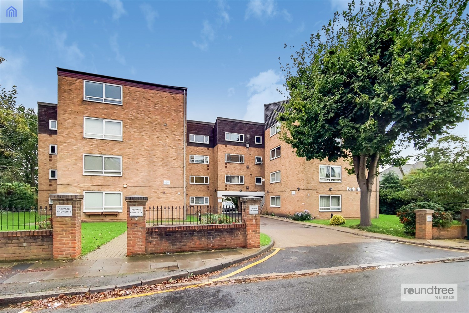 2 bedroom Apartment Under Offer