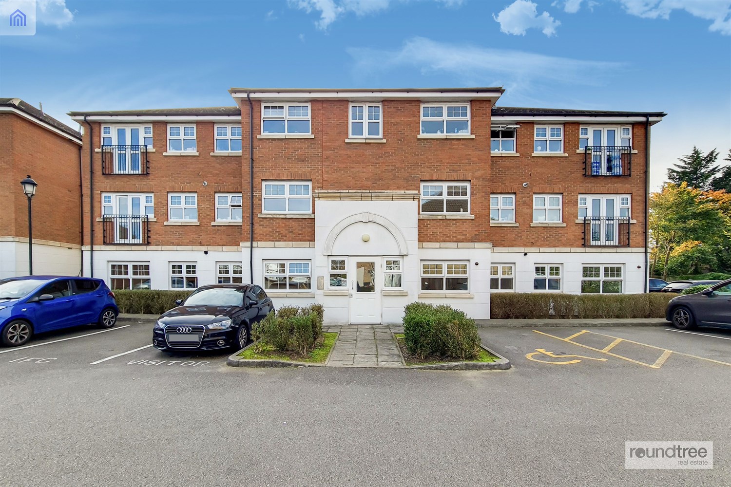 2 bedroom Apartment Under Offer