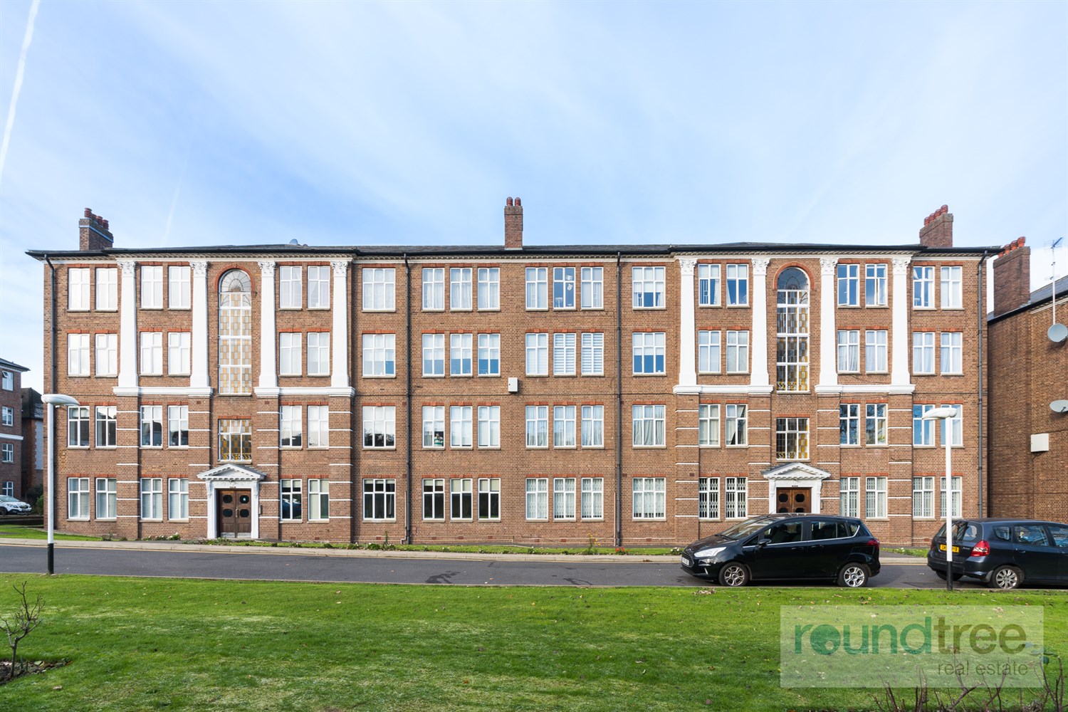 2 bedroom Apartment Under Offer