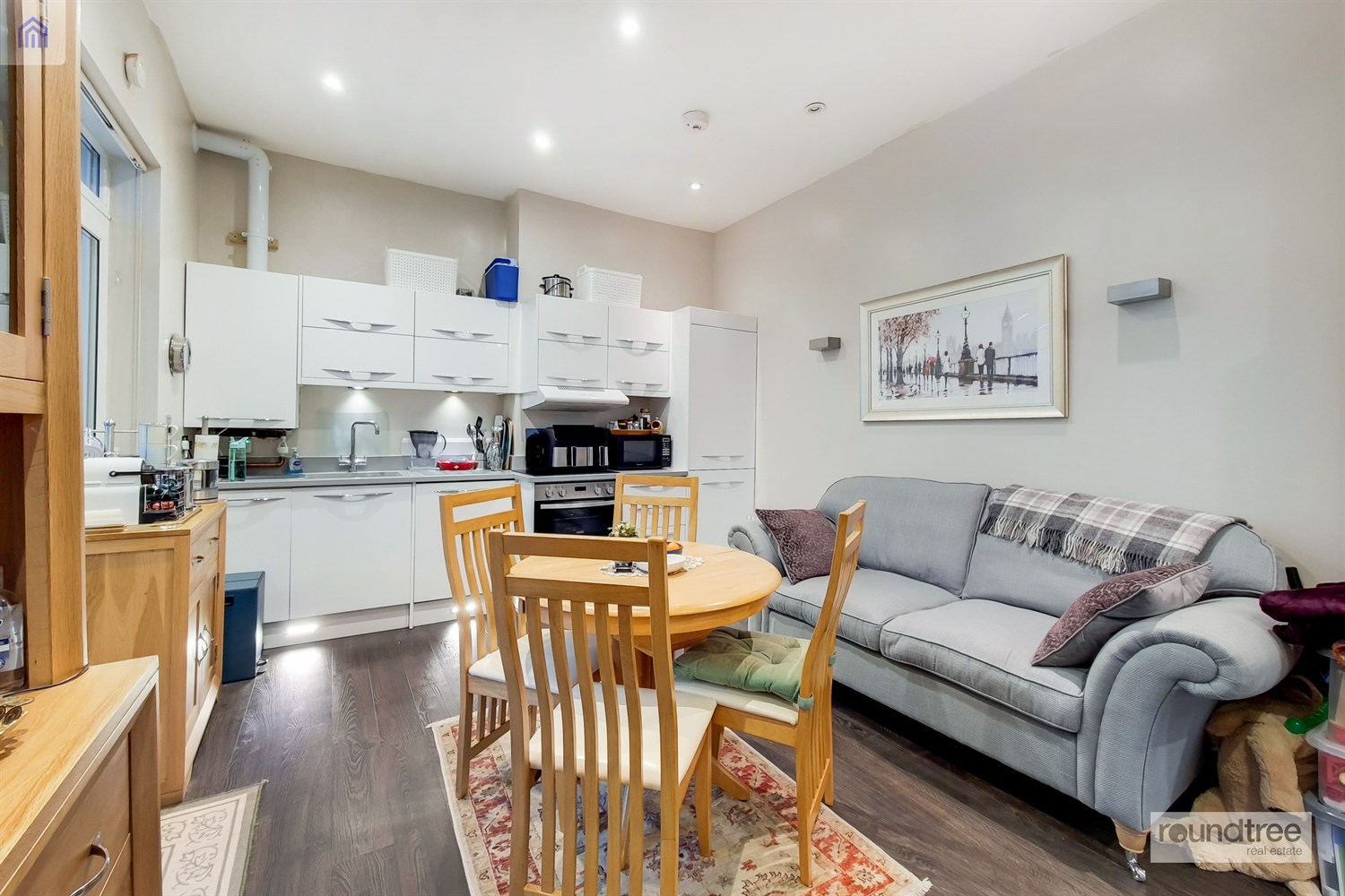 2 bedroom Apartment Under Offer