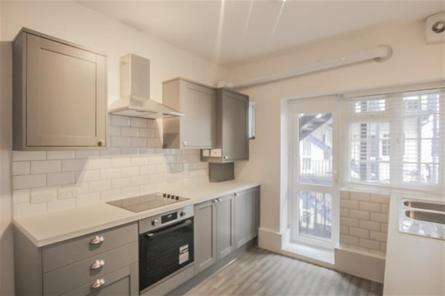 2 bedroom Flat Let