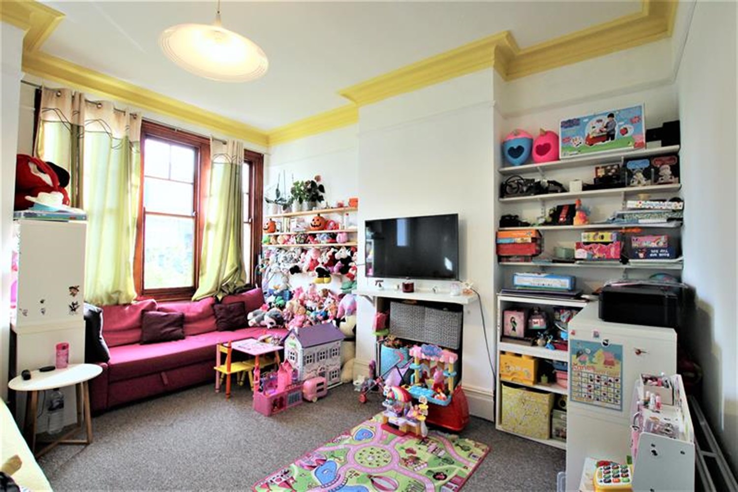 1 bedroom Flat Let