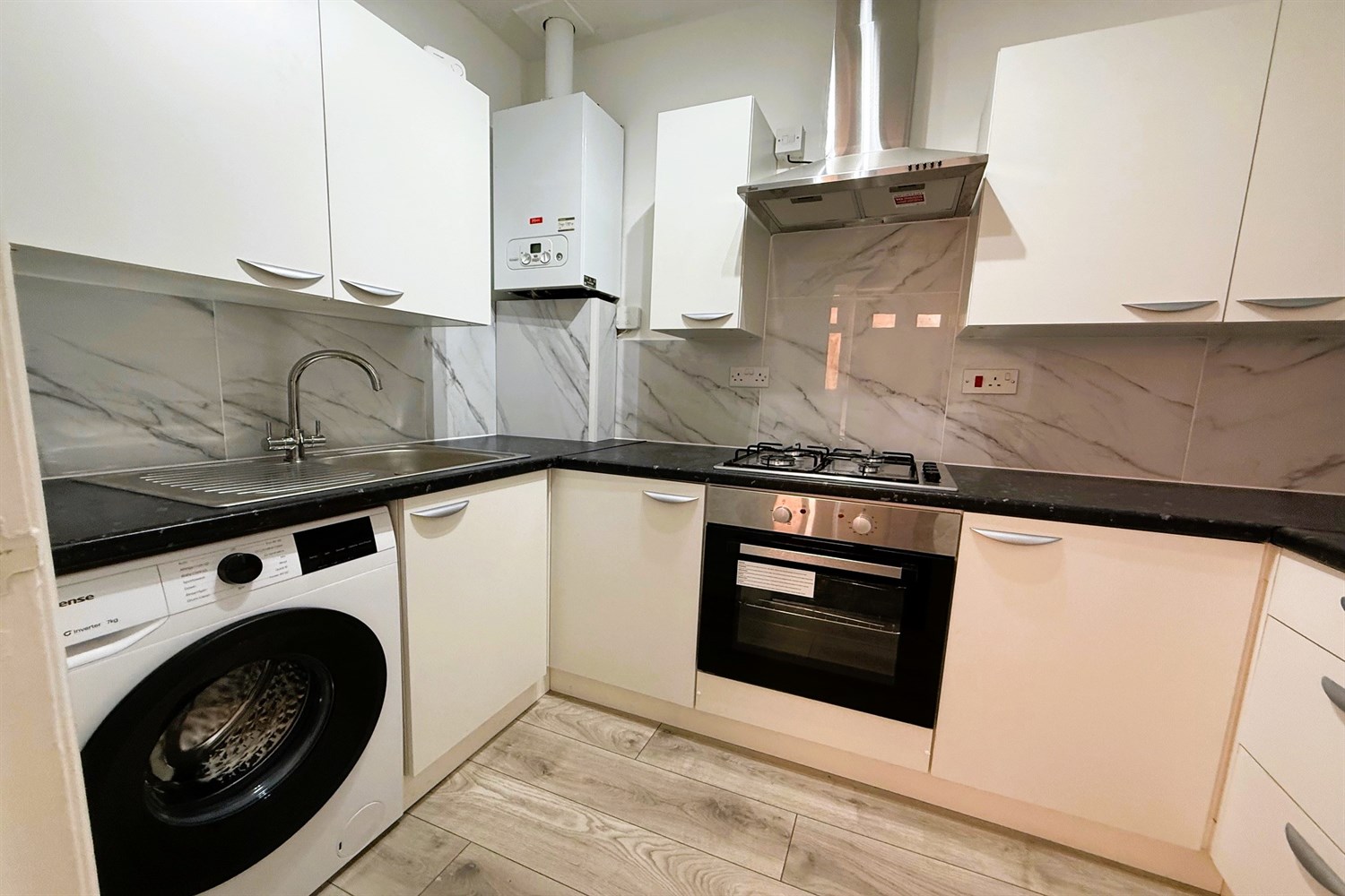 1 bedroom Apartment To Let