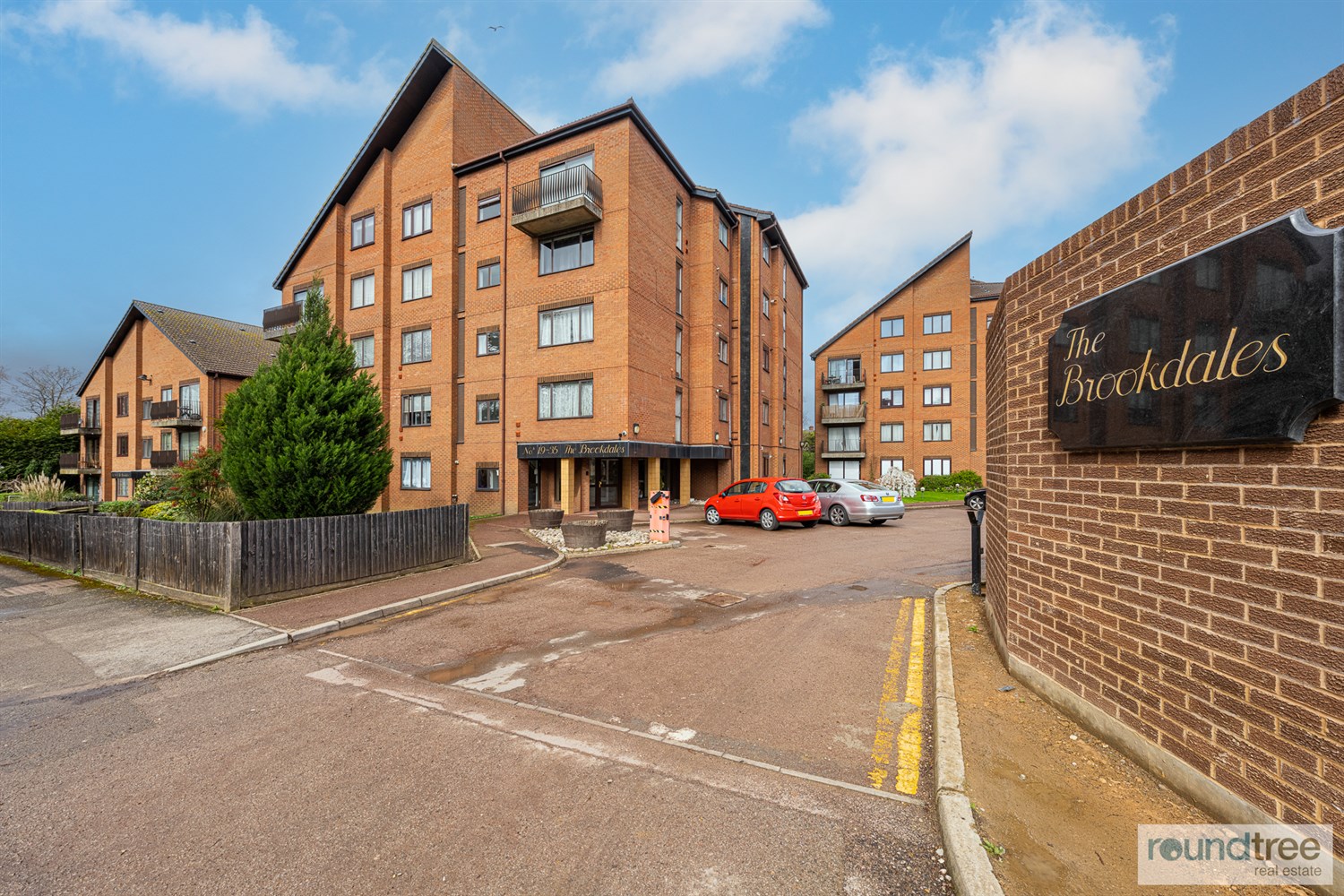 1 bedroom Flat Let
