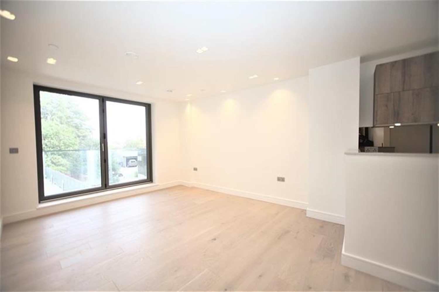 2 bedroom Flat Let