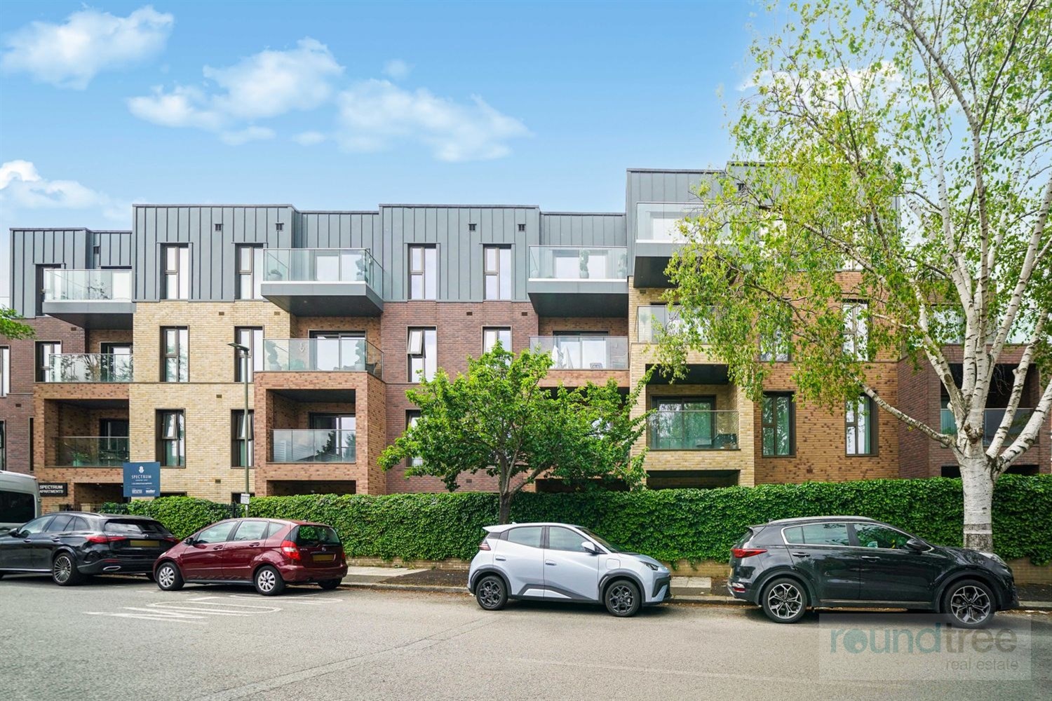 2 bedroom Apartment For Sale