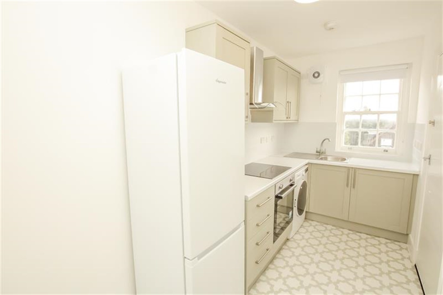 3 bedroom Flat Let