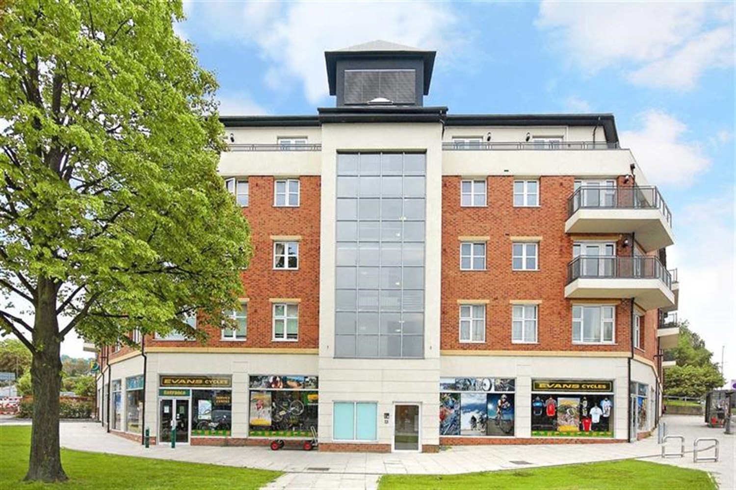1 bedroom Flat Let