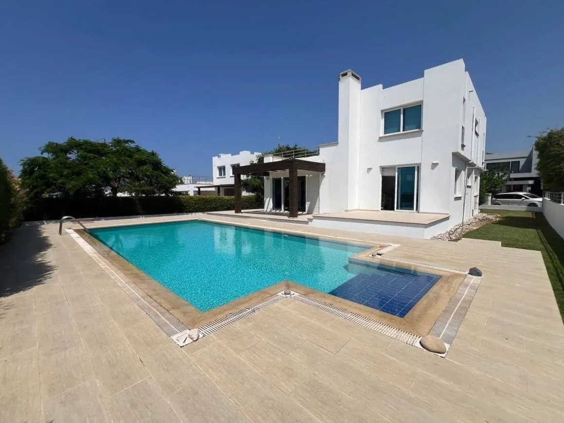 4 Bed House (unspecified) in Cyprus
