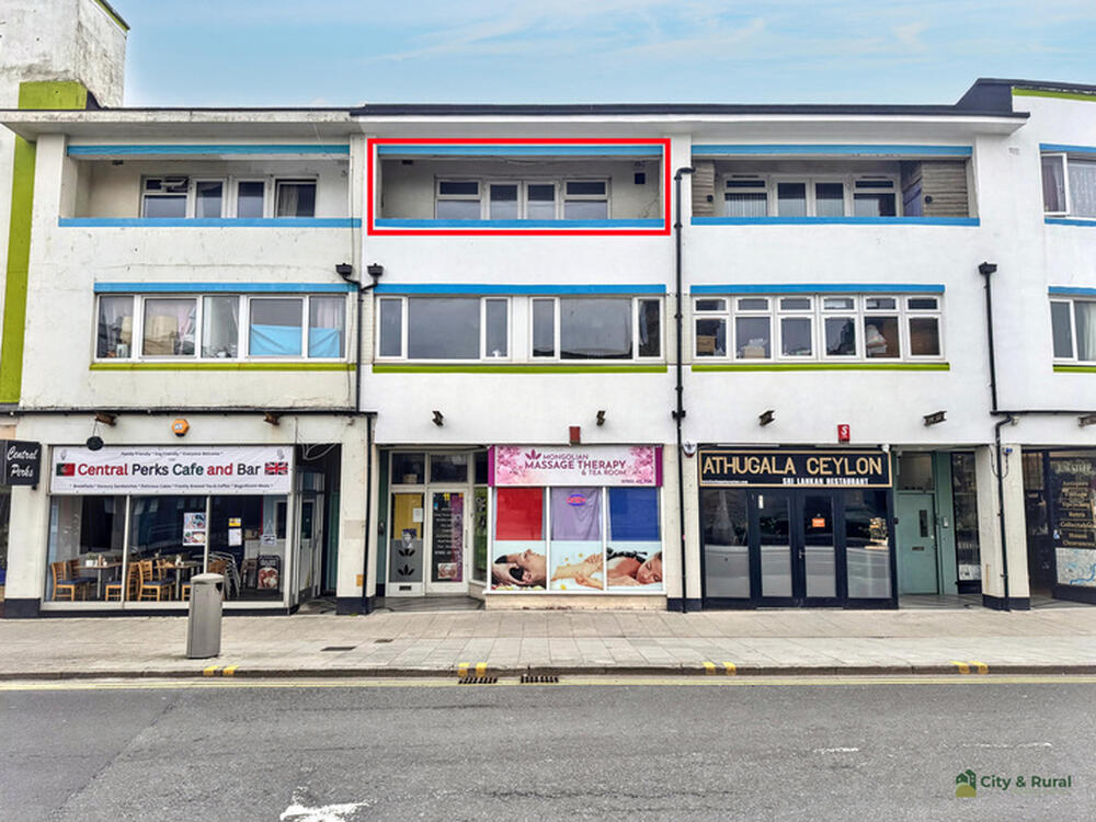 1 bedroom Flat For Sale