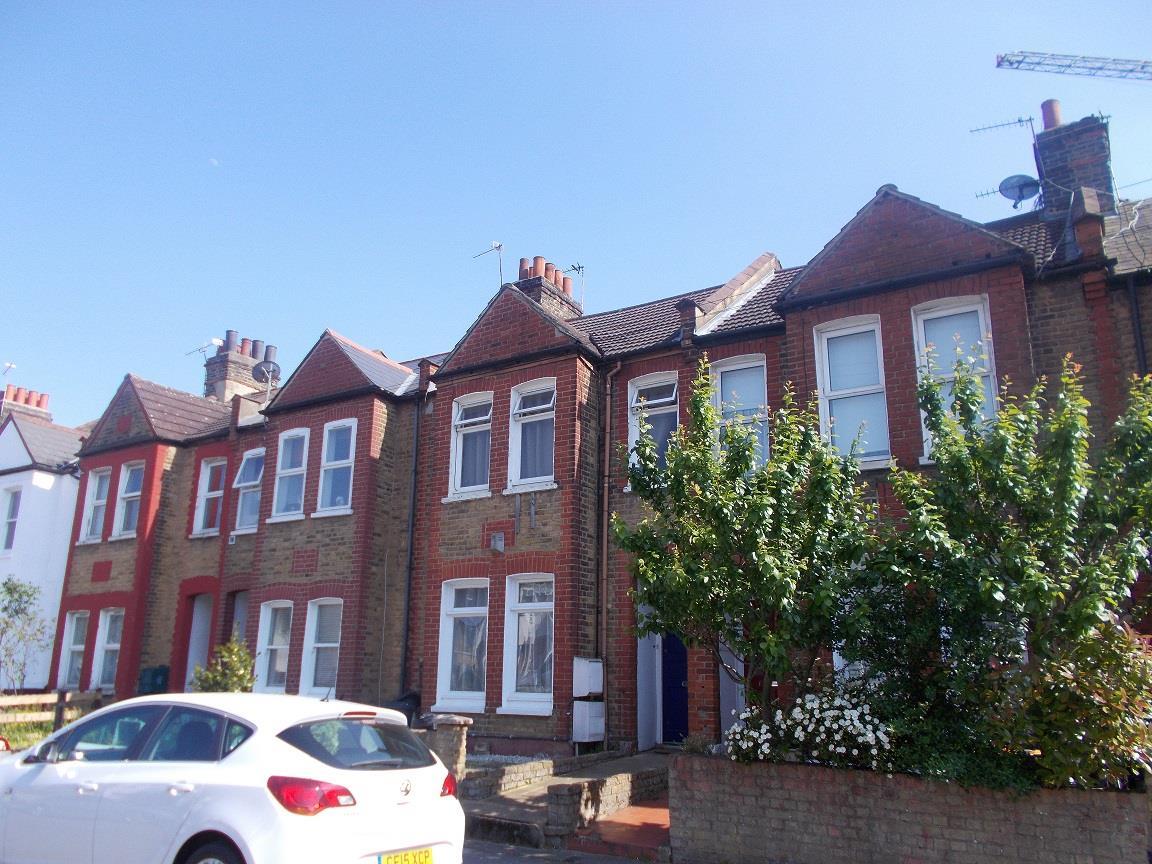 2 bedroom Flat Let