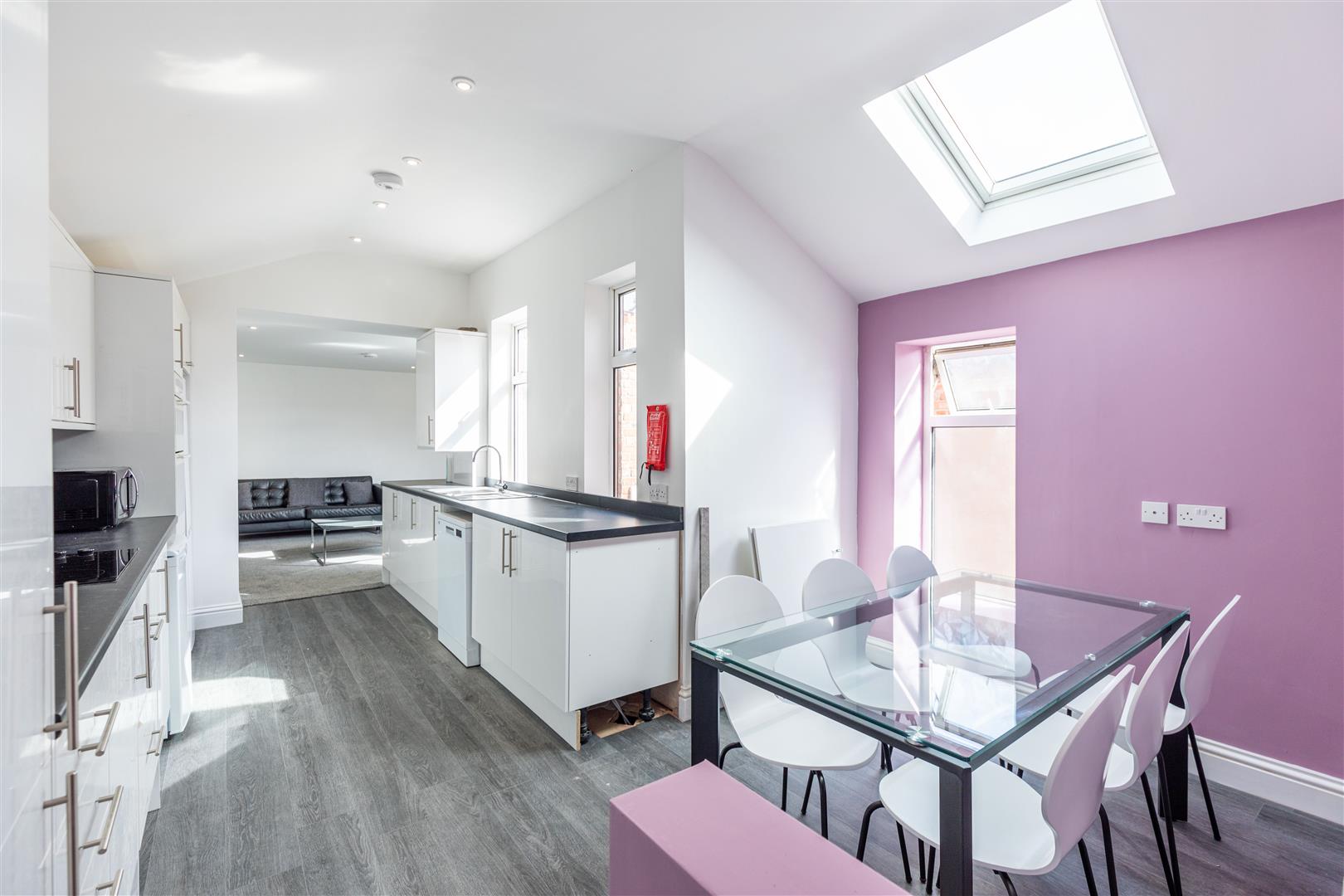 6 bedroom Maisonette Let