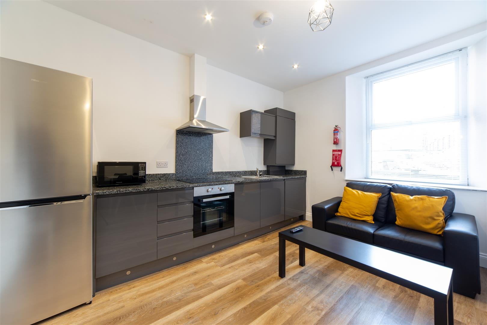 2 bedroom Apartment Let