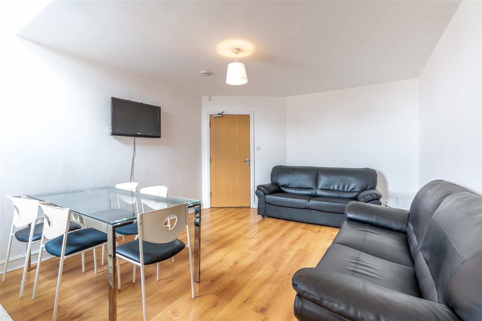 6 bedroom Maisonette Let