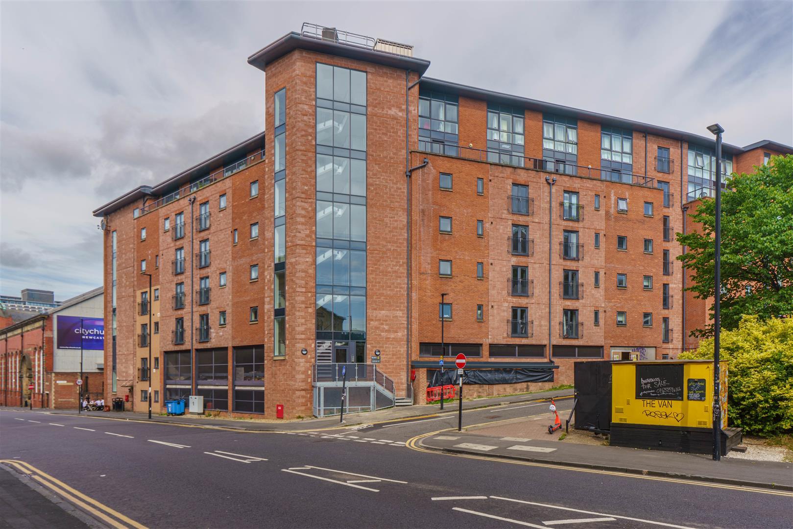 3 bedroom Apartment Let