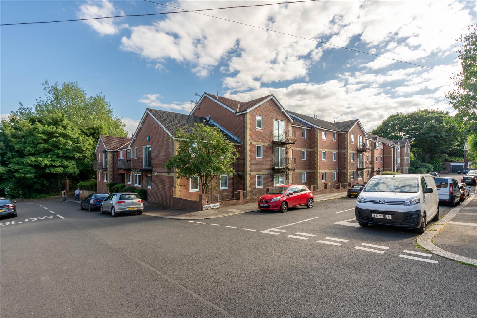 2 bedroom Apartment Let