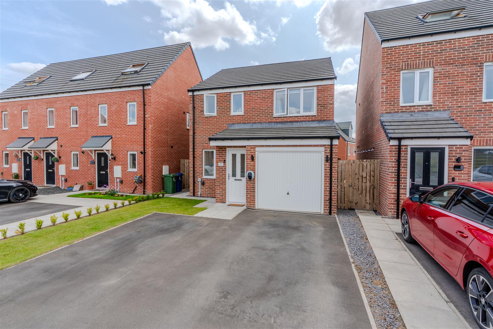 3 bedroom Detached house Sold