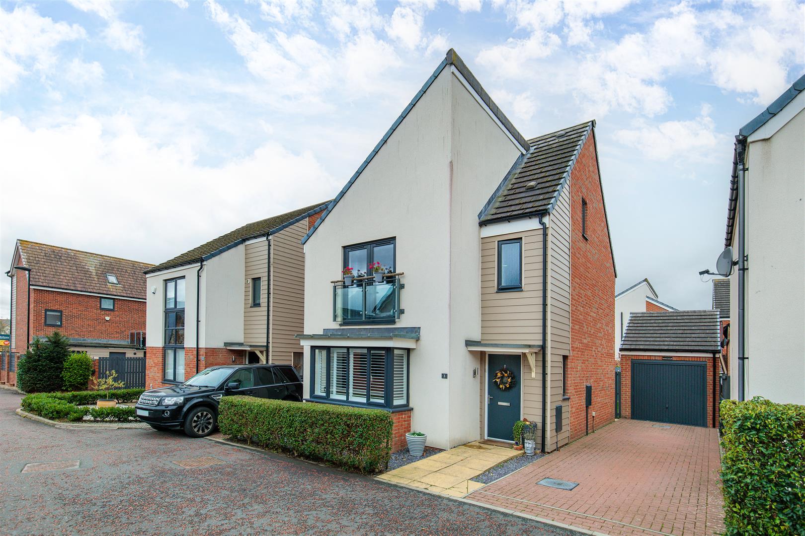 4 bedroom Town house Under Offer