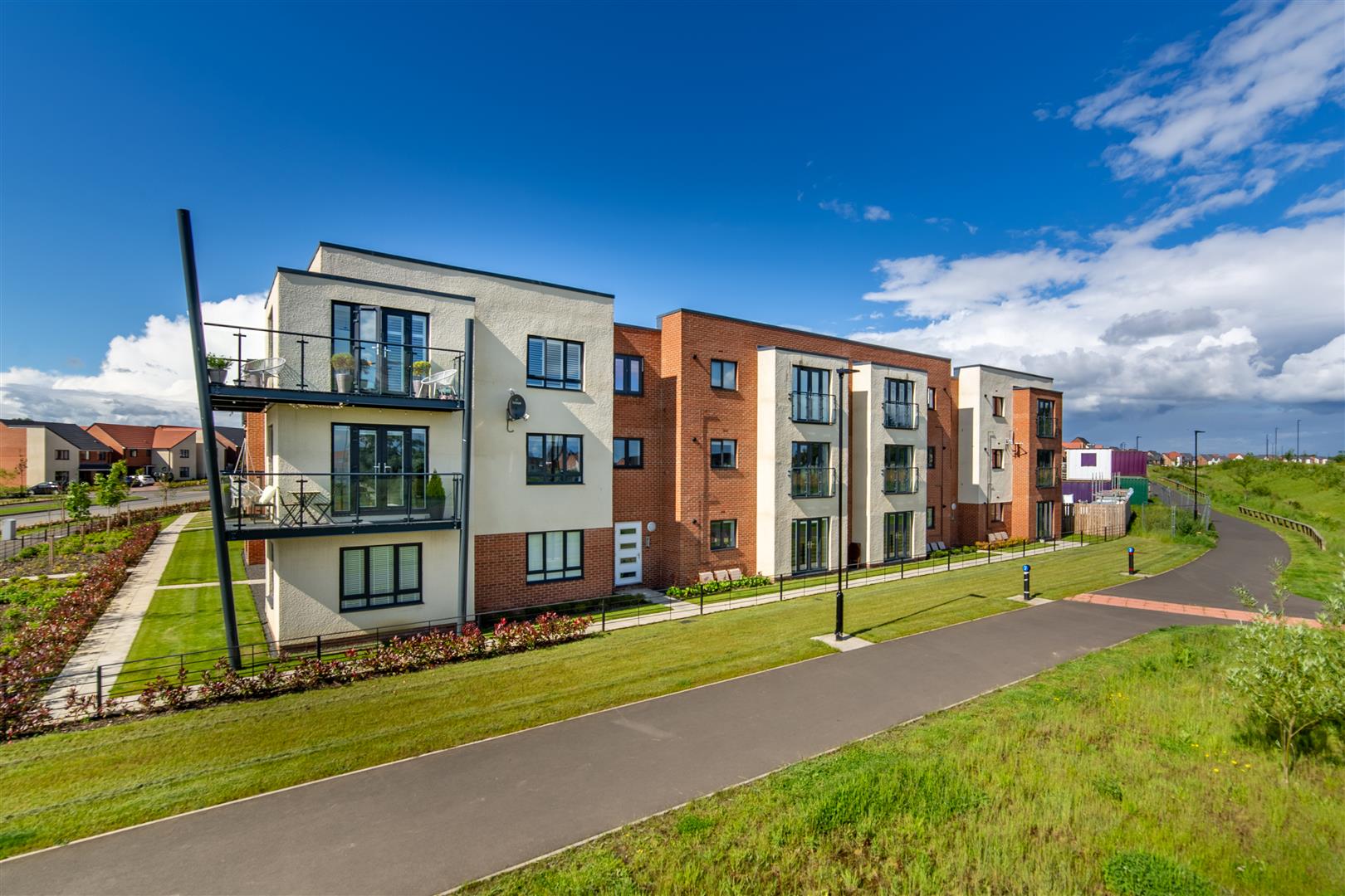 2 bedroom Flat Under Offer