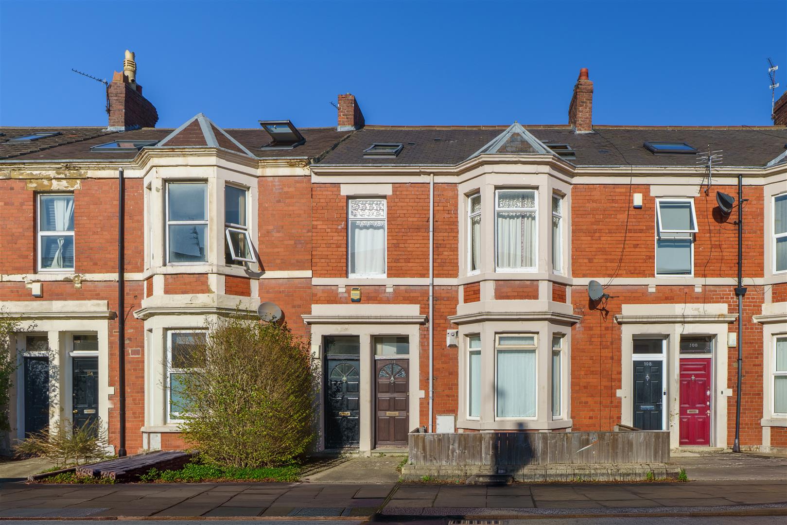 2 bedroom Flat Under Offer