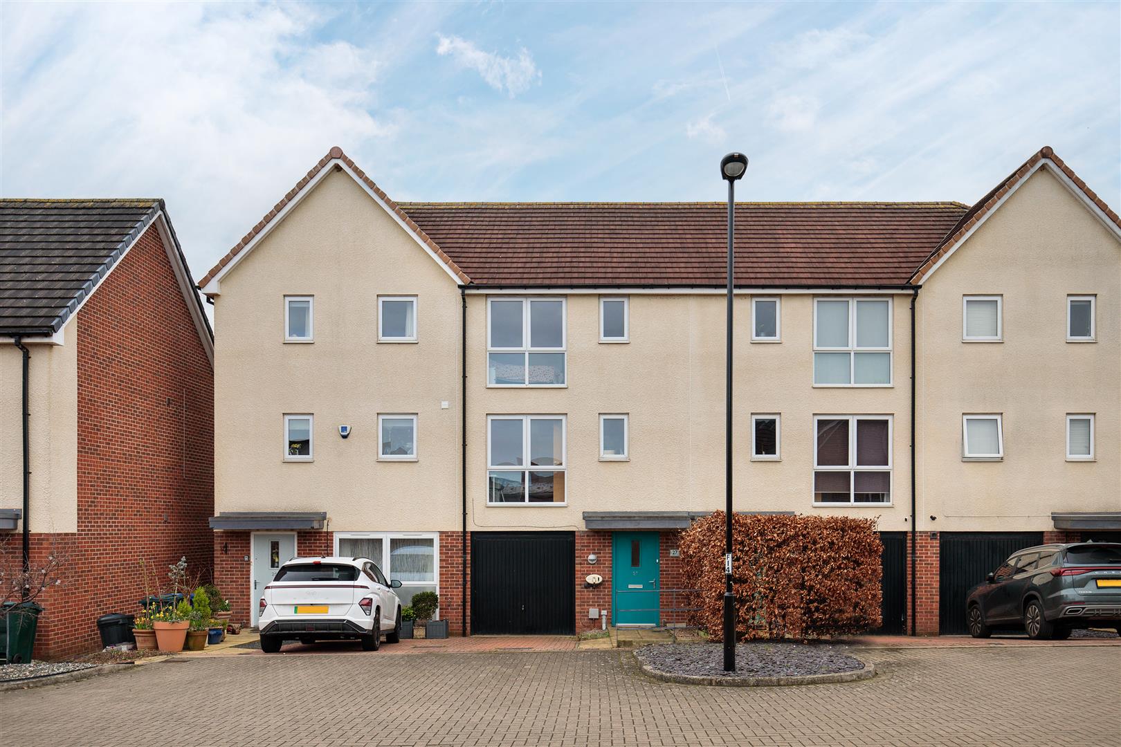 3 bedroom Town house Under Offer