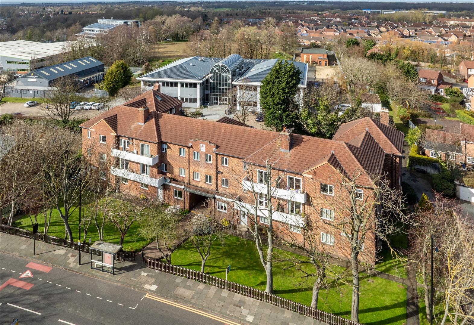 2 bedroom Maisonette Under Offer