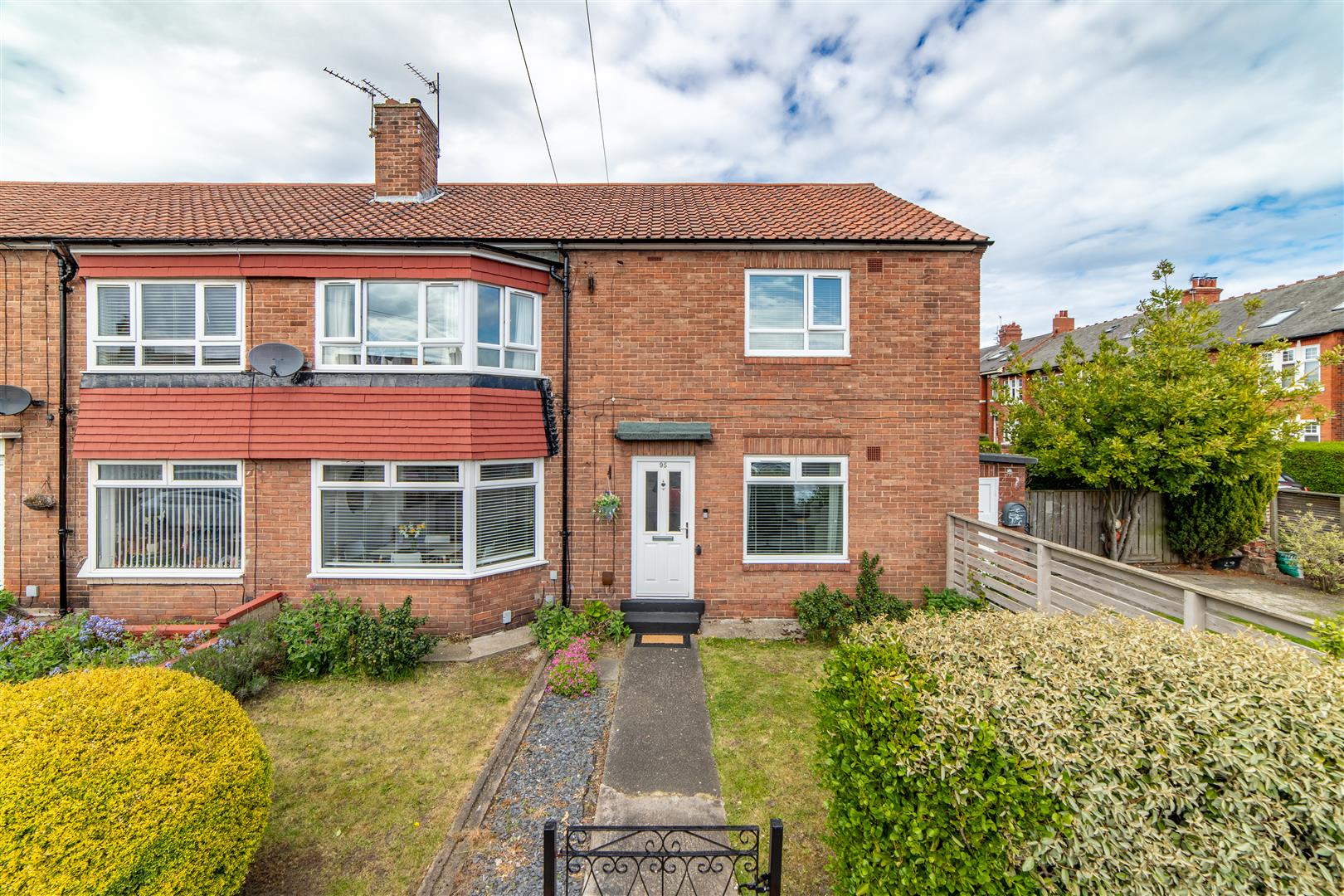 2 bedroom Flat Under Offer