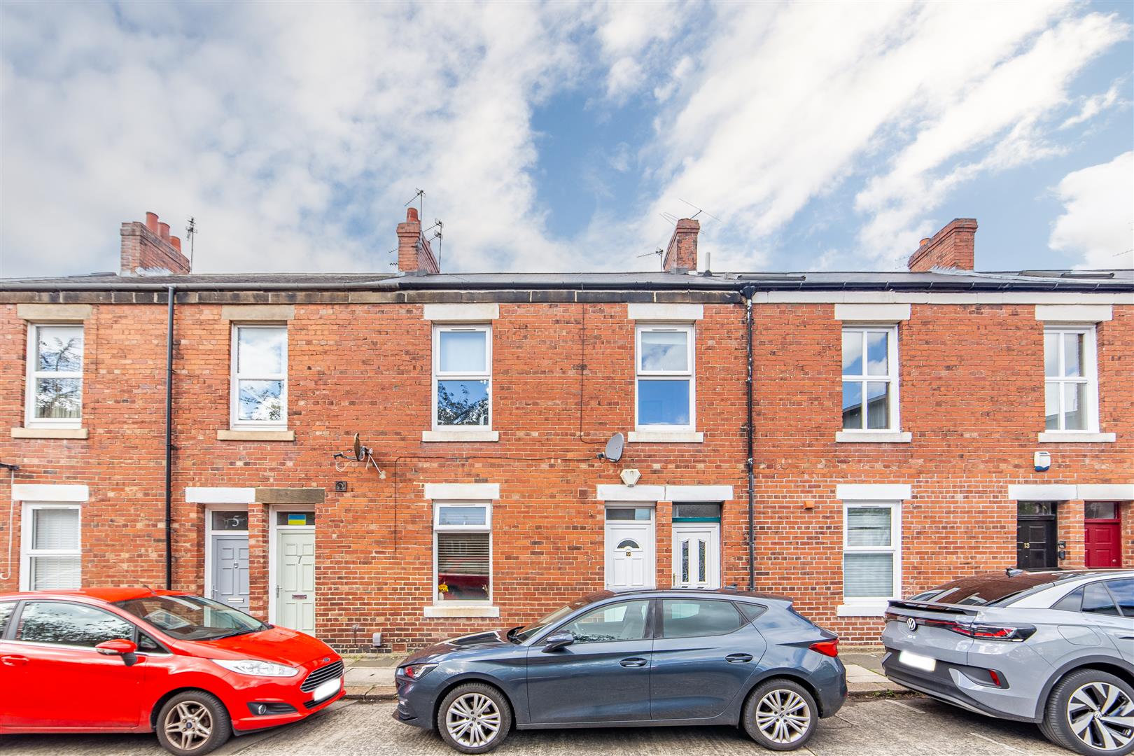 2 bedroom Apartment Under Offer