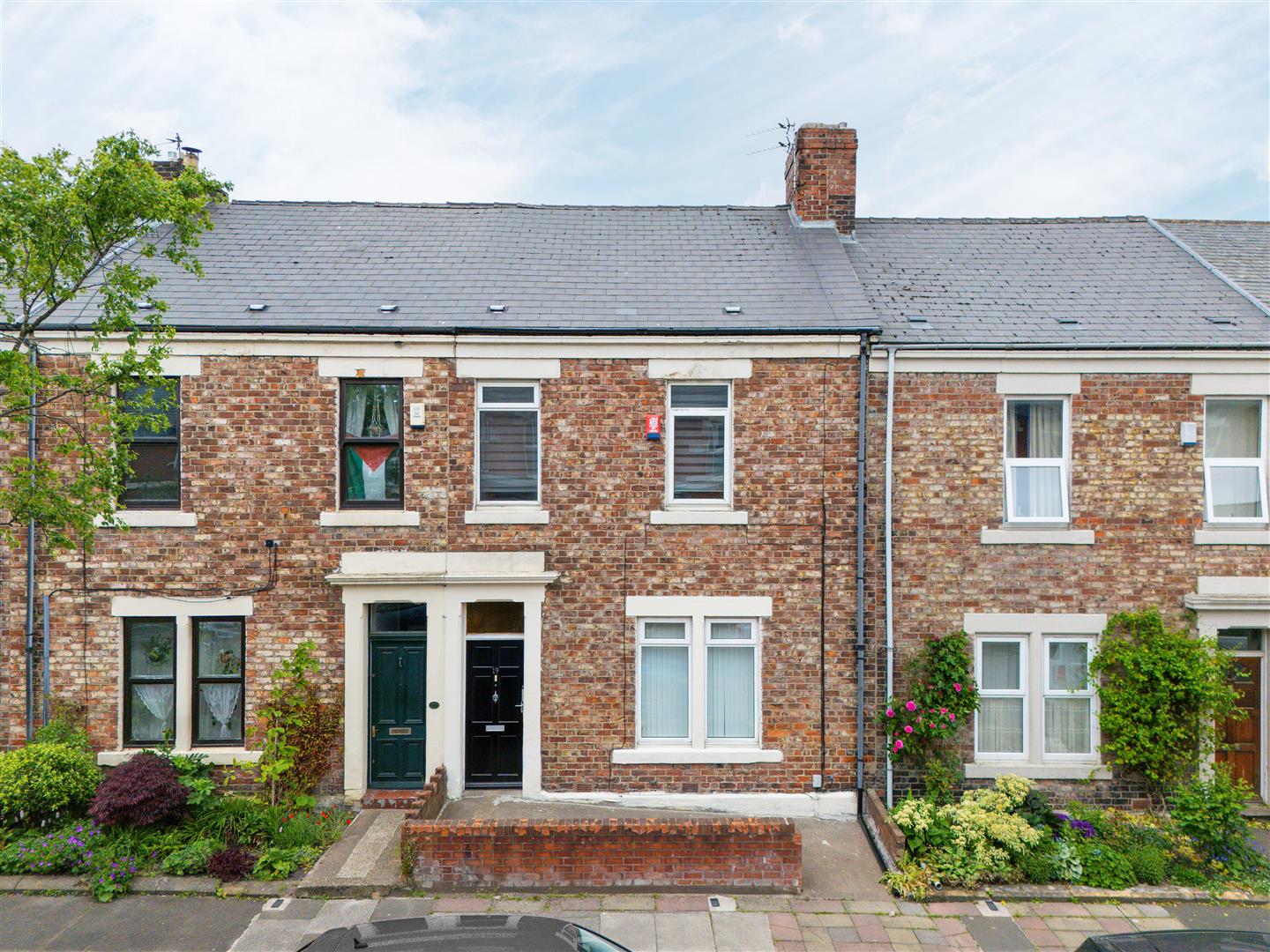 3 bedroom Terraced House Under Offer