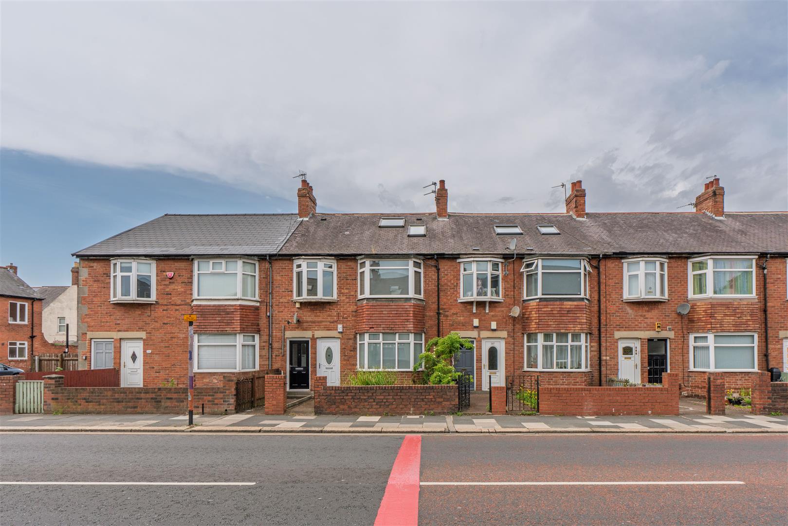 4 bedroom Maisonette Under Offer