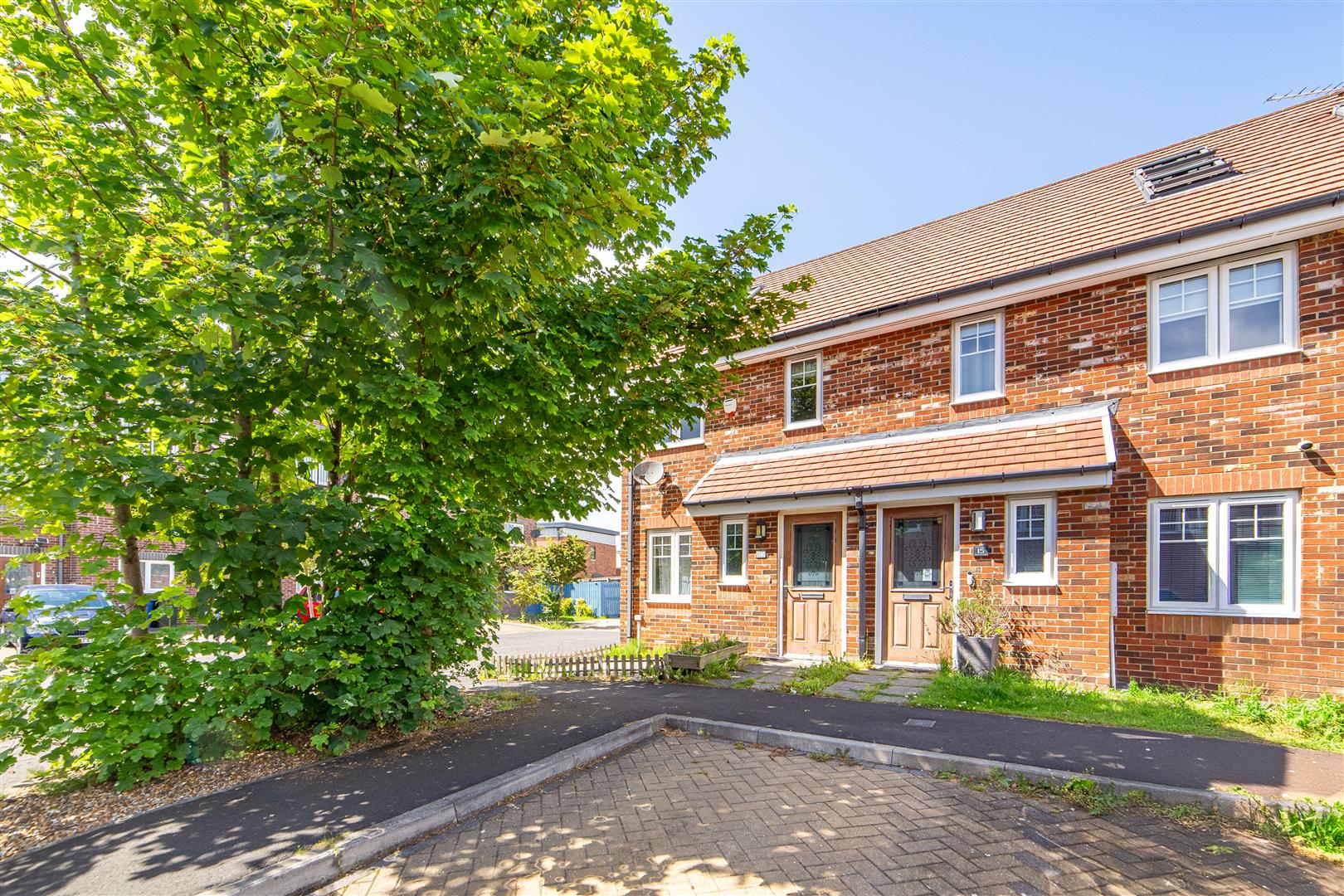 3 bedroom End of terrace house Let