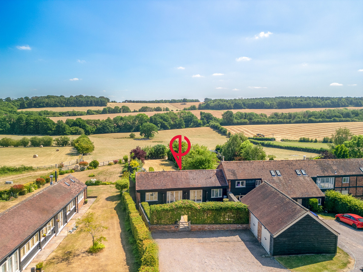 2 bedroom Barn Conversion For Sale