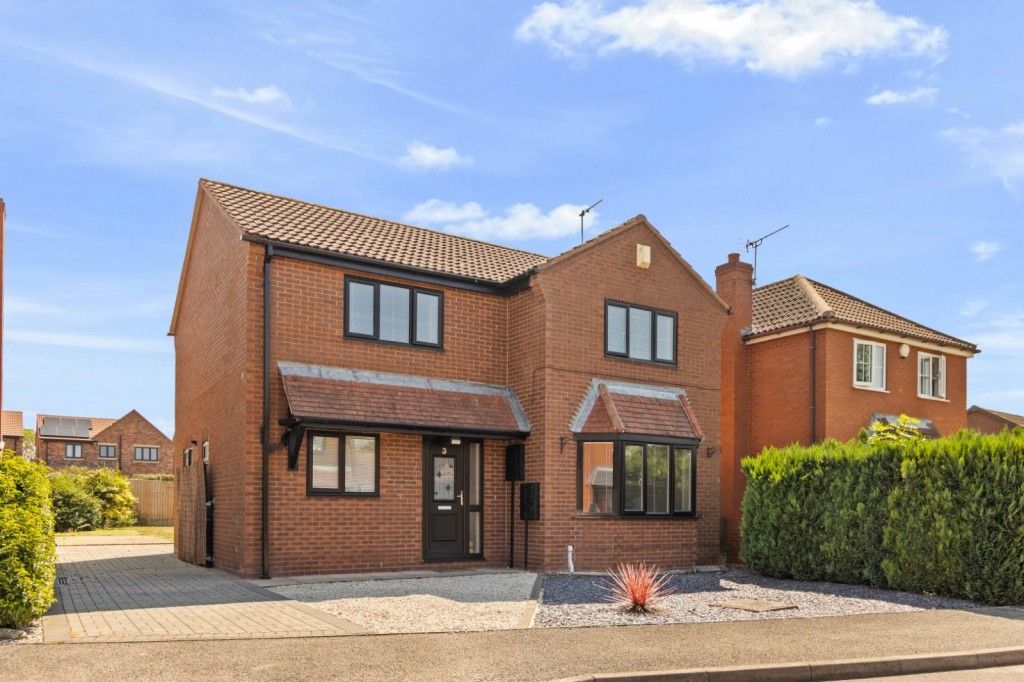 4 bedroom Detached house For Sale