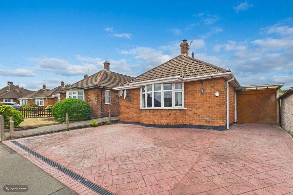 2 bedroom Detached house For Sale
